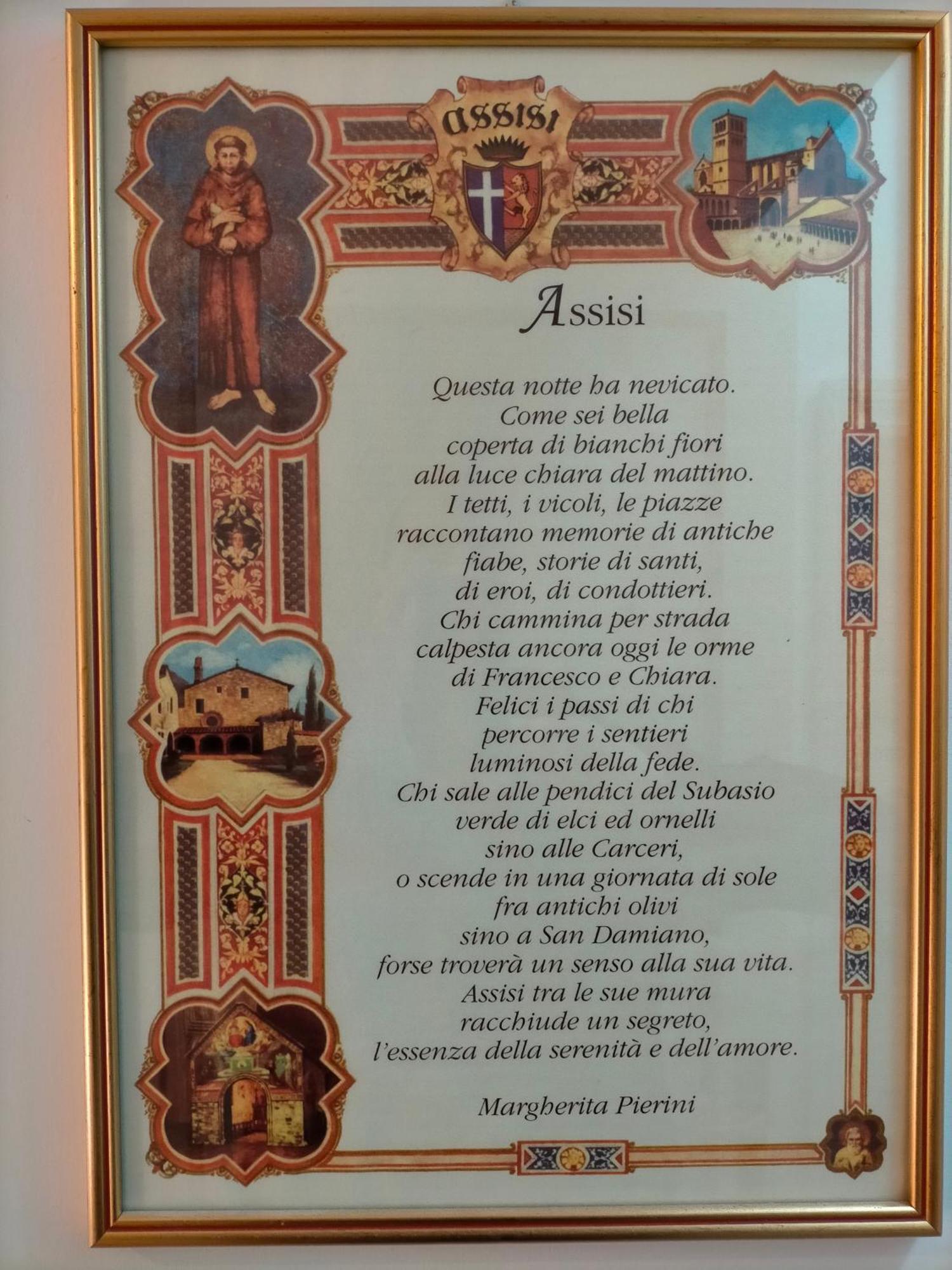 Canto XI Assise Extérieur photo
